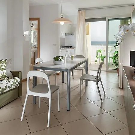 Aparthotel Aurora Bibione