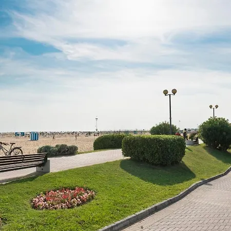 Aurora Aparthotel Bibione