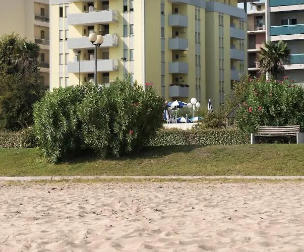 Aurora 4* بيبيوني