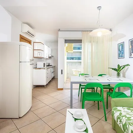 מלון דירות Aurora